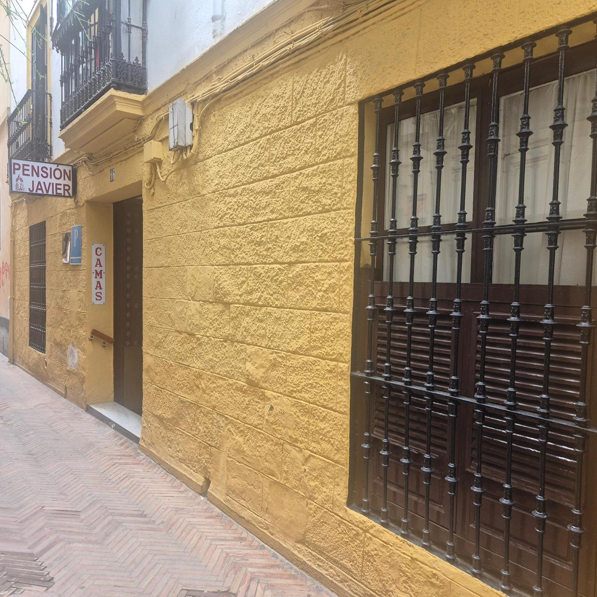 Guest house Javier Seville